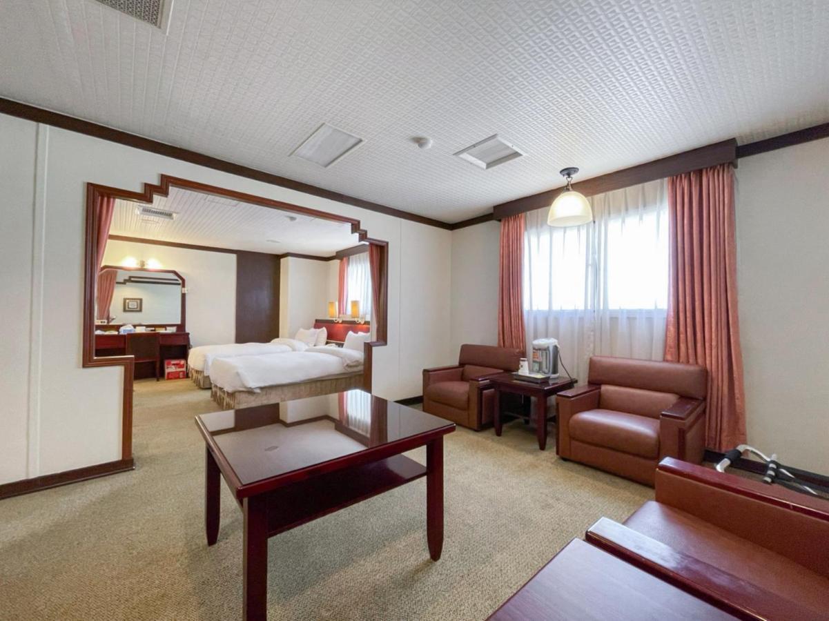 Guide Hotel Changhua Jhongjheng Exterior foto