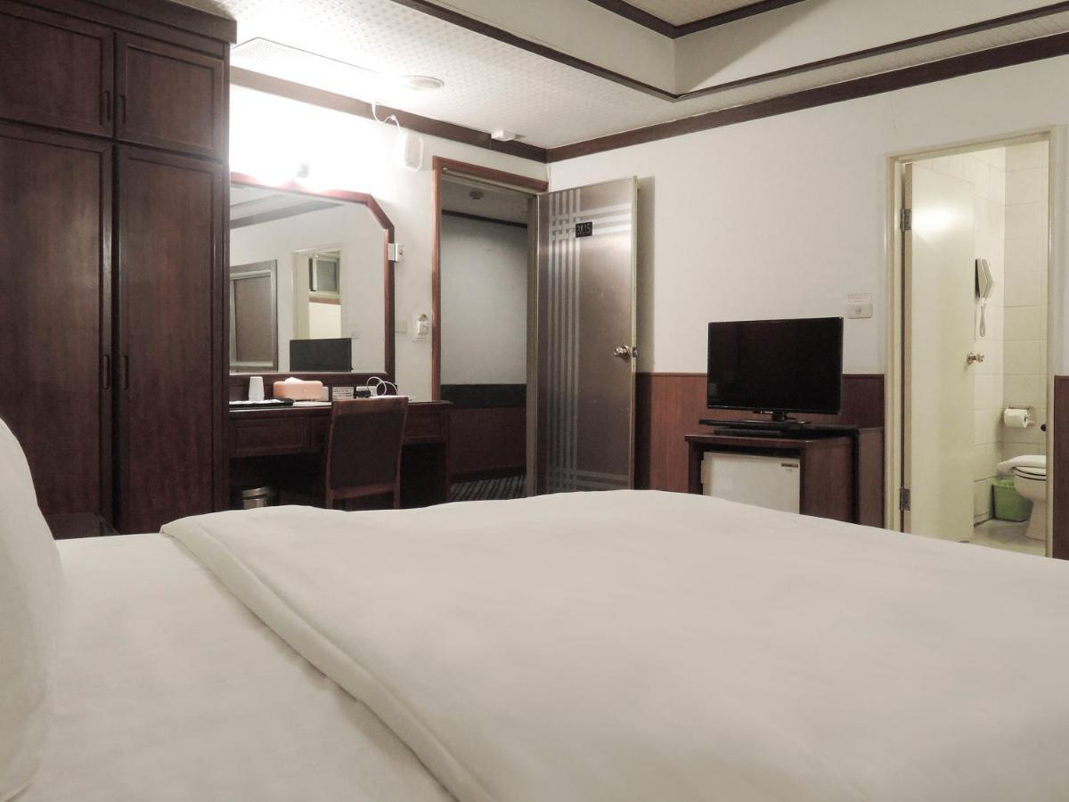 Guide Hotel Changhua Jhongjheng Exterior foto